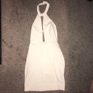 Solemio White Bodycon Halter Dress Size Large NWT